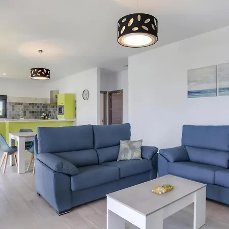 Villa Privada Con Piscina En Conil De La Frontera, Cerca Del Golf Y Parque Genoves - Es-180-276