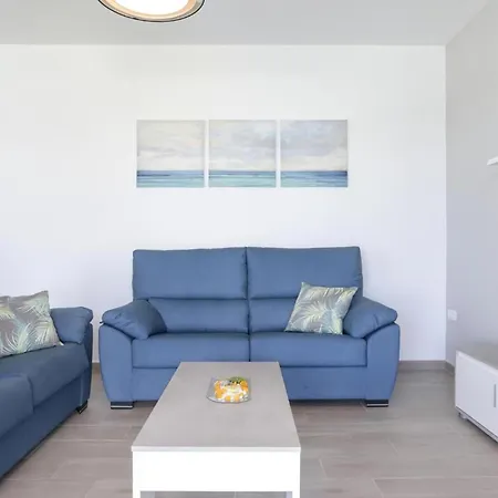 Privada Con Piscina En Conil De La Frontera, Cerca Del Golf Y Parque Genoves - Es-180-276